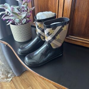 Burberry Black Gloss Rain Boots with Gold Star & Plaid Accent